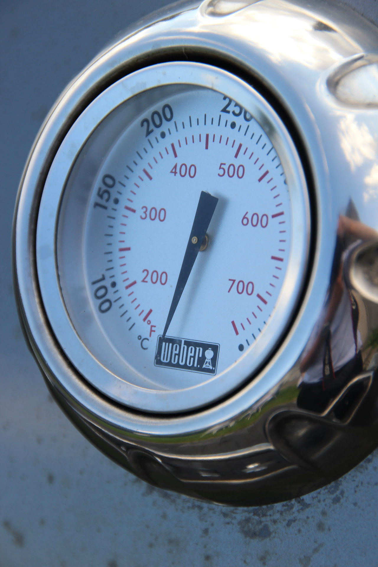 Weber-termometer på smoker